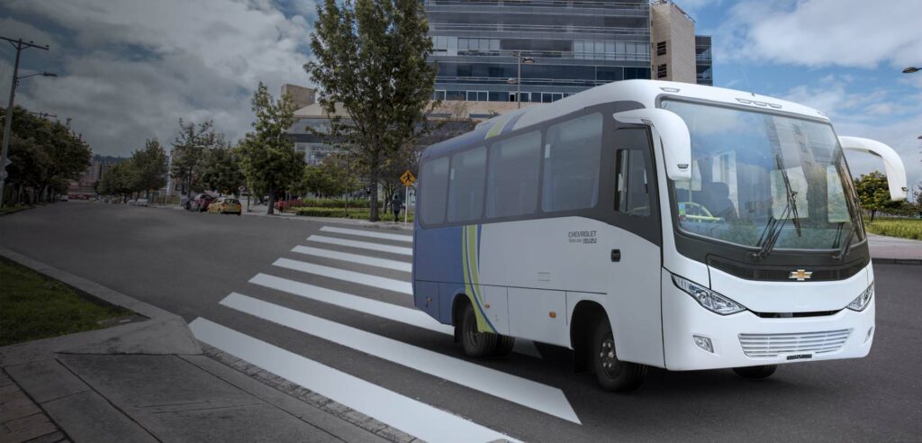 Minibuseta Serie NPR Reward EIV | Buses y camiones Chevrolet NRP el camión Colombiano